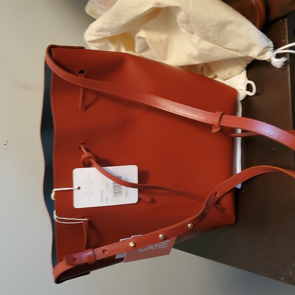 NWT Mansur Gavriel drawstring bucket leather bag in Brandy, Azure Interior - Picture 4 of 13